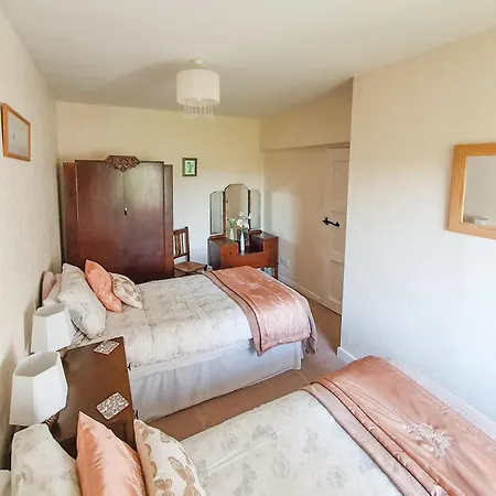 Holiday home Kiln Green Farmhouse *