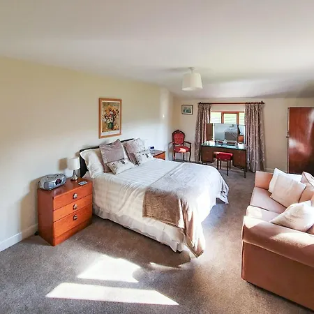 Kiln Green Farmhouse Holiday home Milnthorpe